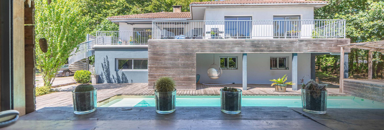 Maison 6 Pièces 225 m² à vendre à Camblanes-et-Meynac (33360)