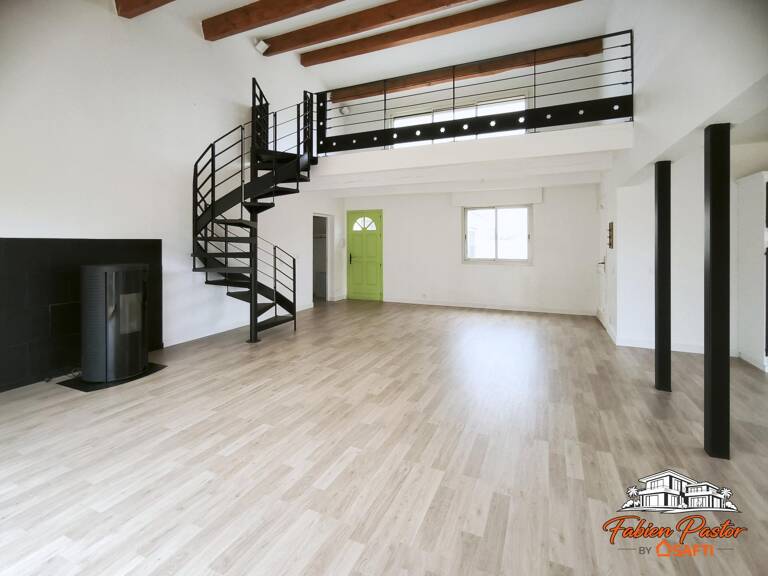 Maison plain-pied 5 pièces 140 m² + garage — photo 1