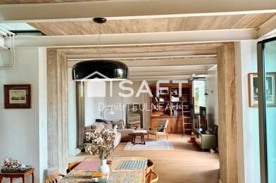 Maison 5 pièces 599000 €