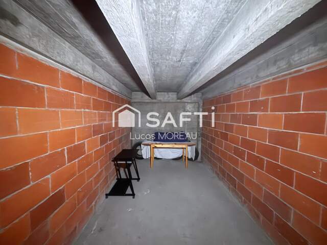 Garage de 13,5 m²  Secteur La Fobio / Ingréo — photo du bien
