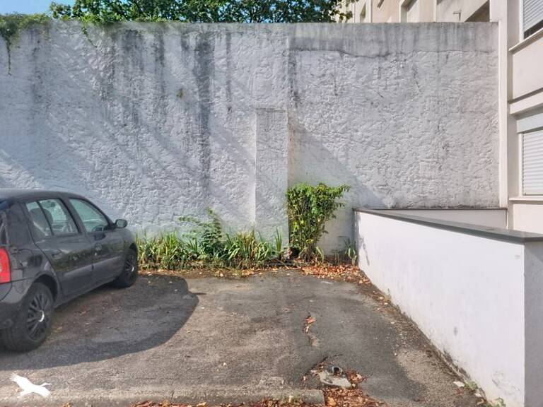 Place de parking ouverte de 0 pièces principales — photo 1