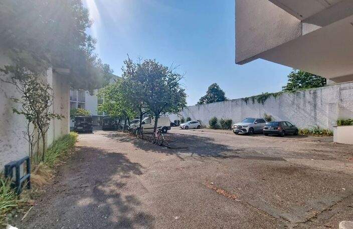 Place de parking ouverte de 0 pièces principales — photo 2