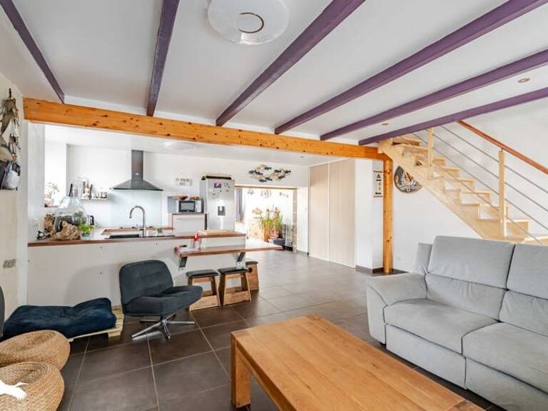 Maison de bourg de 5 pièces principales — photo 1