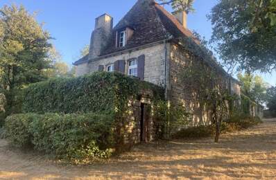 Maison en pierre de 7 pièces principales — photo du bien
