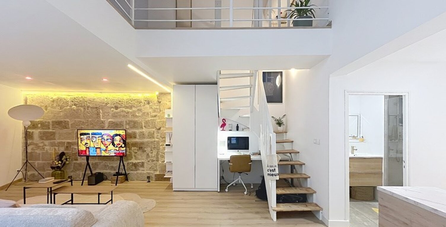 Duplex de 2 pièces principales — photo 1