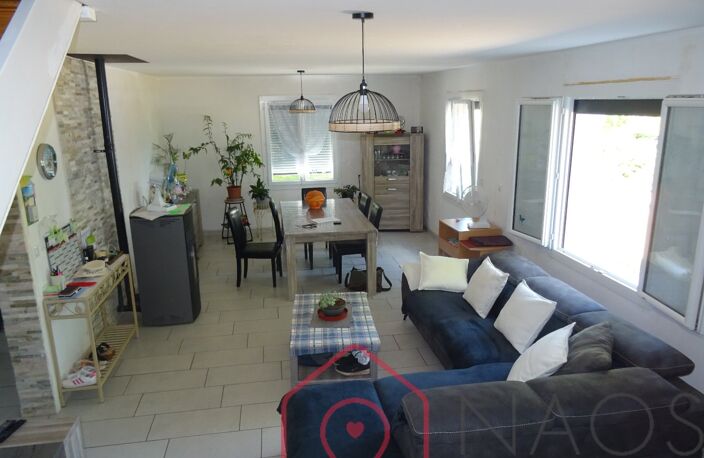 Maison rénovée T5- 120 m² hab.  — photo 3