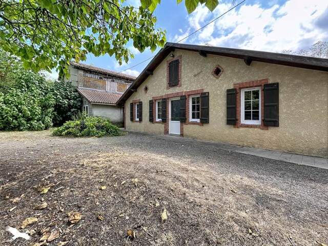 Ferme (tte) de 5 pièces principales — photo du bien