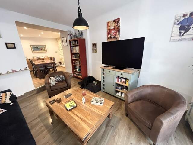 Maison de ville de 4 pièces principales — photo du bien