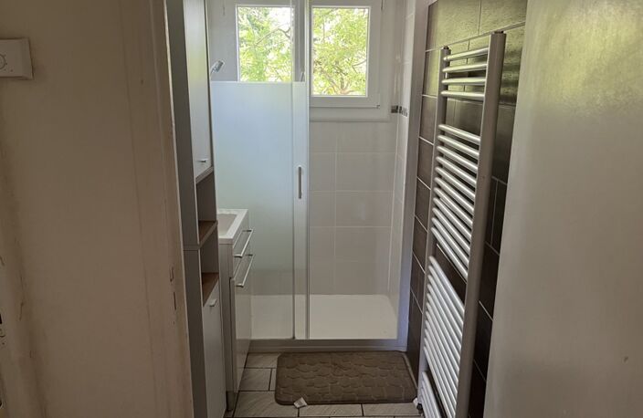 Vente maison 3 pièces 48 m² Aubin (12110) — photo 2