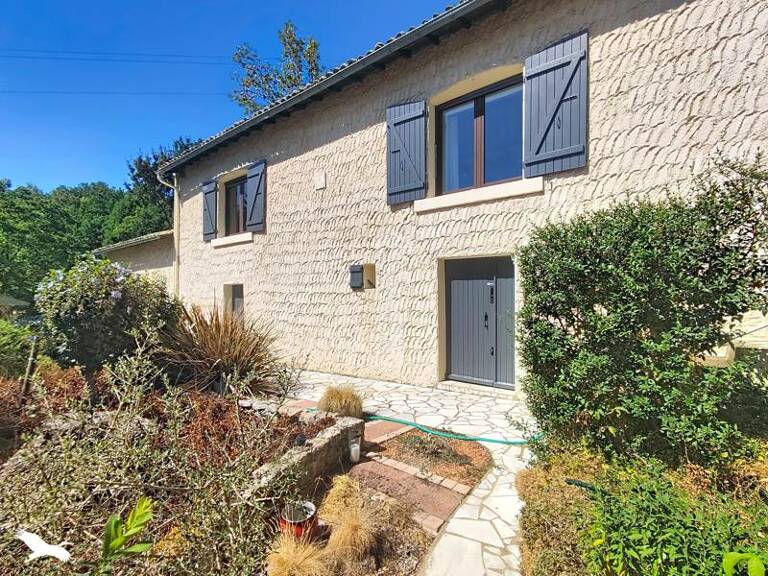 Maison en pierre de 5 pièces principales — photo 1