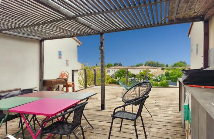 Vente maison 5 pièces 110 m² Saint-Geniès-des-Mourgues (34160) — photo 2