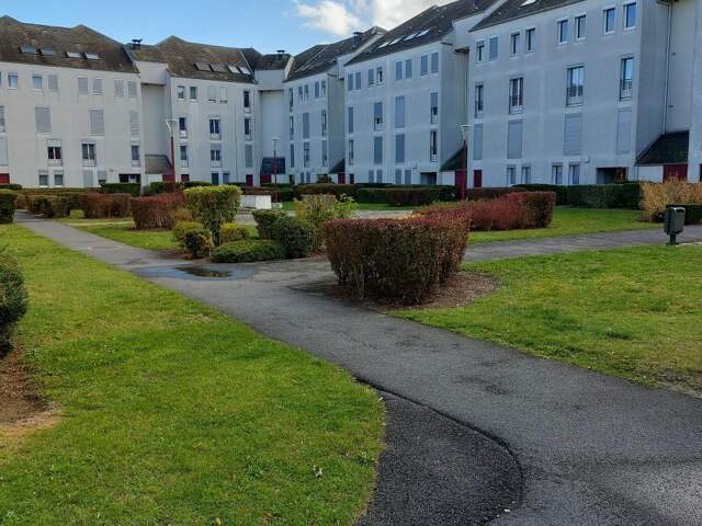 Type 3 avec parking - Quartier Dauphinot — photo du bien