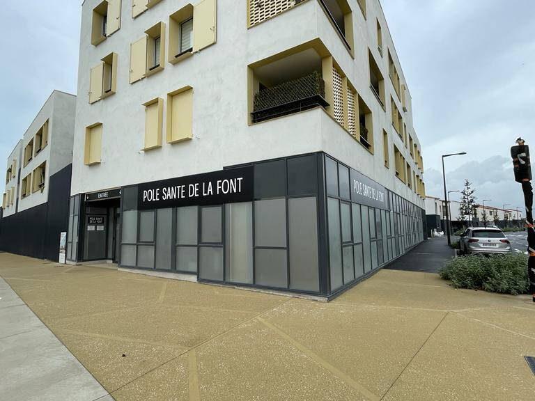 Local neuf à louer, pour activité médicale ou paramédicale à — photo 1