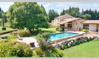 Maison 6 Pièces 280 m² à vendre à Saint-Rémy-de-Provence (13210)