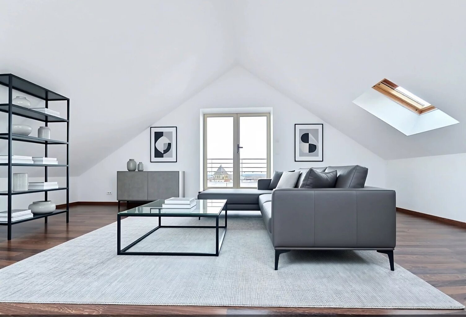 LAON – SUPERBE DUPLEX 145 m² AVEC TERRASSE PANORAMIQUE, PARKINGS ET PRESTATIONS DE QUALITÉ — photo 1