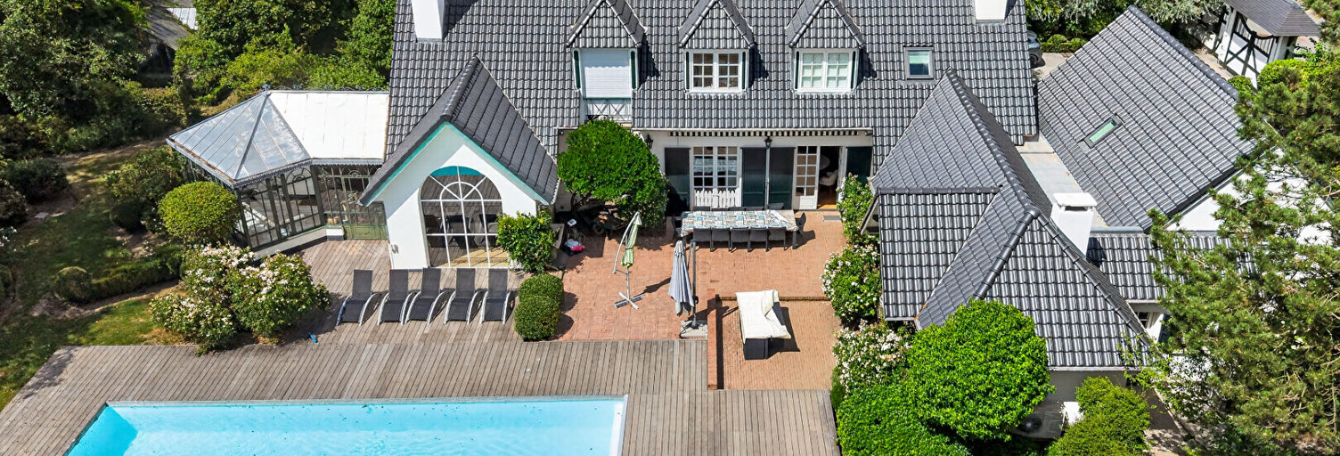 Maison 6 Pièces 300 m² à vendre à Mérignies (59710)