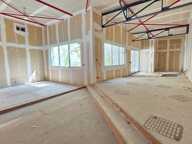 LOFT D'EXCEPTION EN COURS D AMENAGEMENT - VOLUMES UNIQUES ET POTENTIEL INFINI AVEC SES DEPENDANCES — photo 2