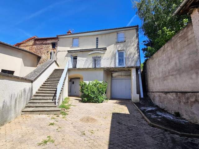 Maison - 100 m² hab - 3 chambres - Garage + extérieur - Vertaizon — photo du bien