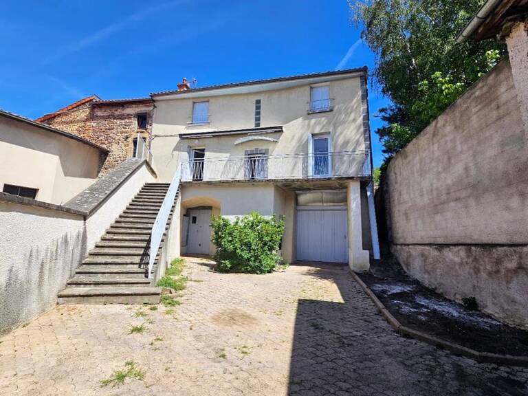 Maison - 100 m² hab - 3 chambres - Garage + extérieur - Vertaizon — photo 1
