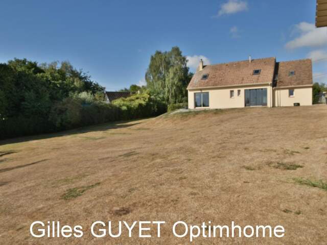 12/15MN de BERNAY, DPE C, T6 110M² 209000€ avec 2000M² de terrain clos (27) — photo du bien