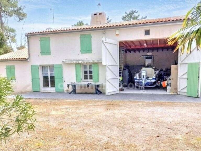 RARE !!! Maison de 230 M² DE SURFACE COMPRENANT UNE MAISON, UN GARAGE POUR BATEAU ET UN STUDIO sur RIVEDOUX PLAGE (17) — photo 1