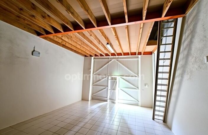 RARE !!! Maison de 230 M² DE SURFACE COMPRENANT UNE MAISON, UN GARAGE POUR BATEAU ET UN STUDIO sur RIVEDOUX PLAGE (17) — photo 2