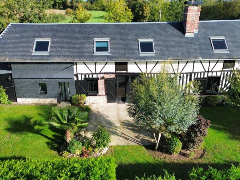 MAISON DE CHARME ET AU CALME à HONFLEUR — photo 1