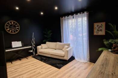 Appartement 3 pièces 780 €
