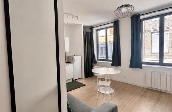 Spacieux T2 de 43 m² entièrement rénové — Quartier Badouillère — photo 2