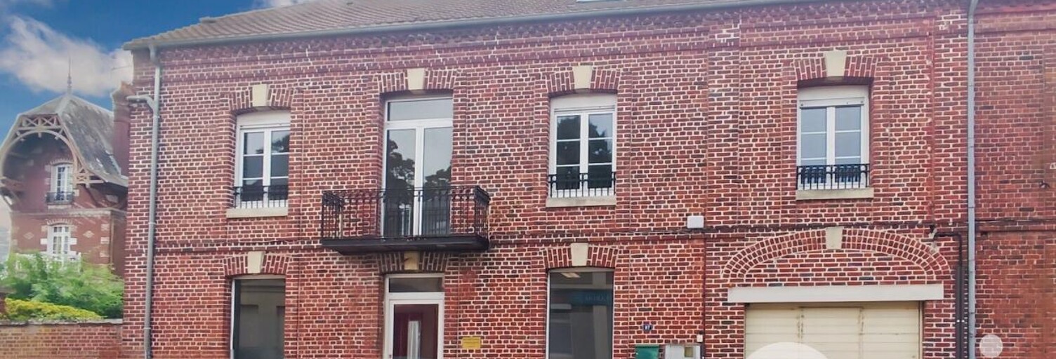 Immeuble  153 m² à vendre à Étrépagny (27150)