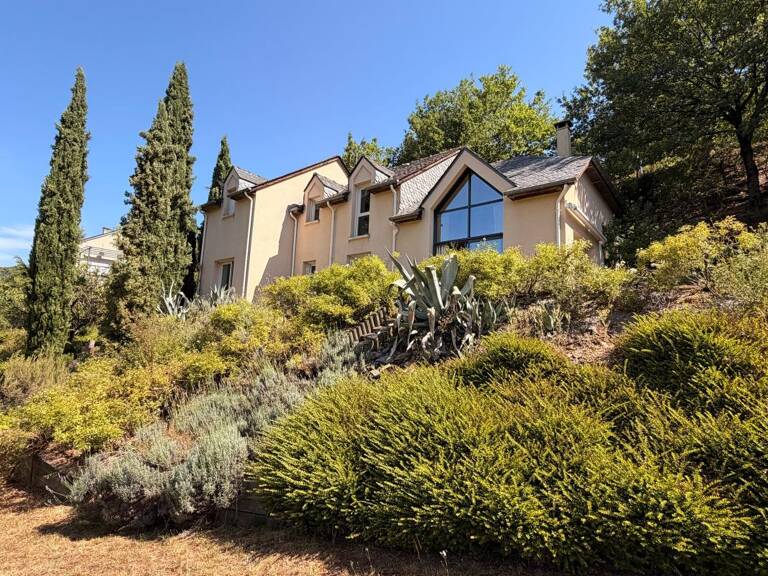 Maison À Vendre — photo 1