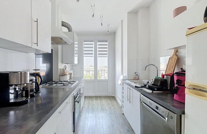 Appartement À Vendre la rochelle bel air avec balcon — photo 3