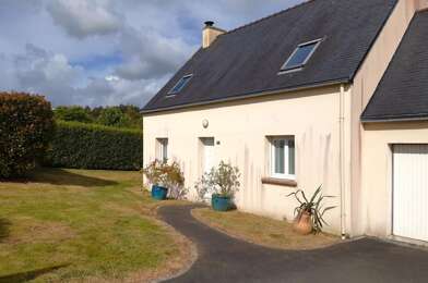 Maison 5 pièces 900 €