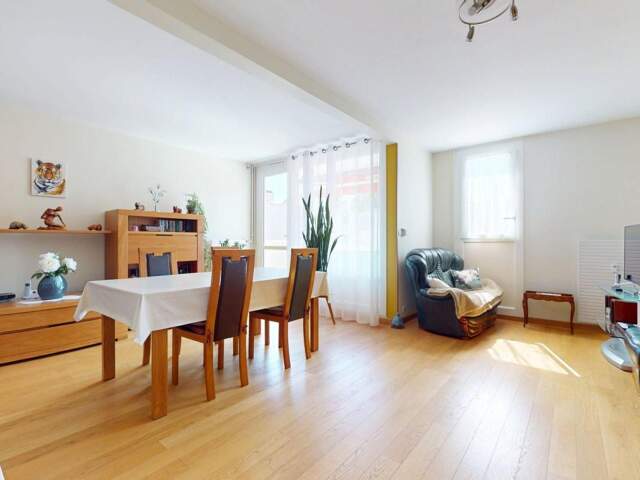 Appartement Familial T4 avec Balcons, Parkings et Parc – Quartier Montgomery — photo du bien