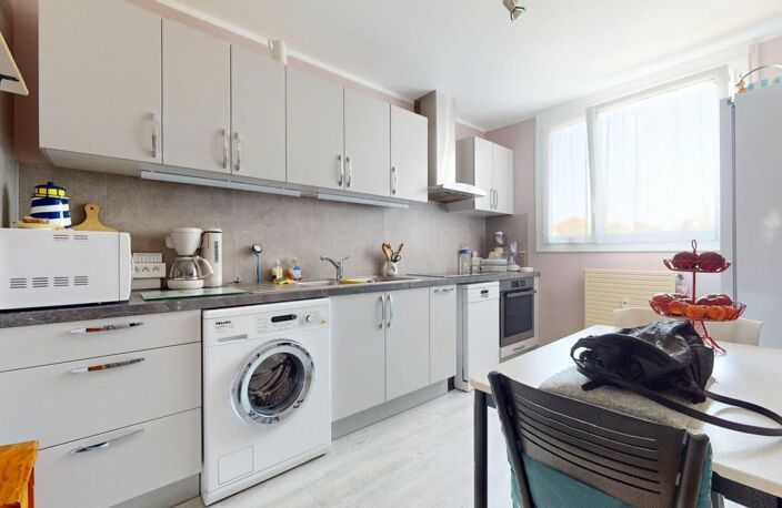 Appartement Familial T4 avec Balcons, Parkings et Parc – Quartier Montgomery — photo 2