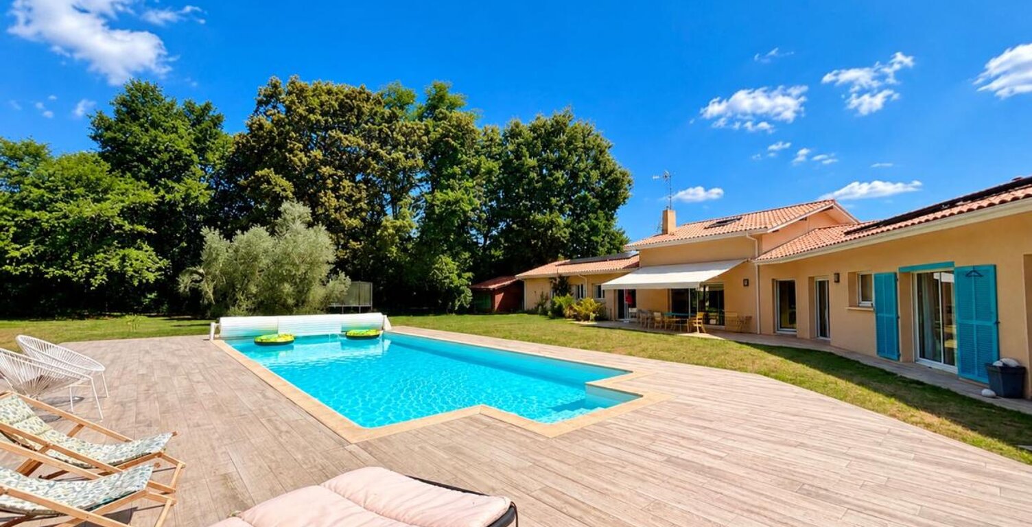 Villa contemporaine d’exception à Mont-de-Marsan — 286 m² sur 4 581 m² de parc avec piscine et dépendance — photo 1
