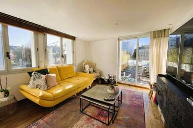 Appartement 3 pièces 958 €