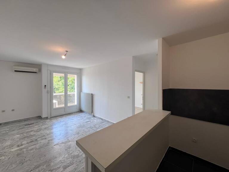 APPARTEMENT T2 TERRASSE — photo 1