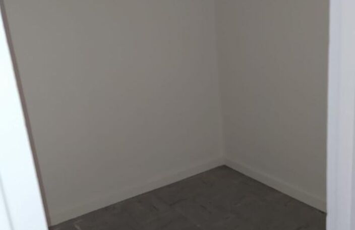 Leasing Appartement 3  pièces 63 m² Le Blanc — photo 4