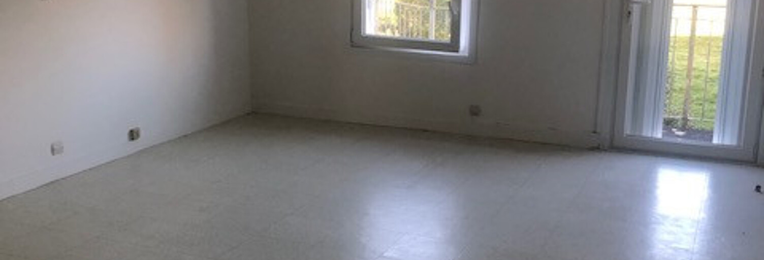 Appartement 1 Pièce 38 m² à louer à Prissac (36370)