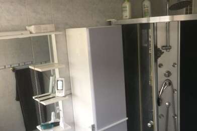 Appartement 4 pièces 910 €