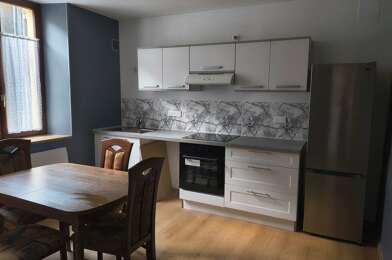 Appartement 4 pièces 800 €