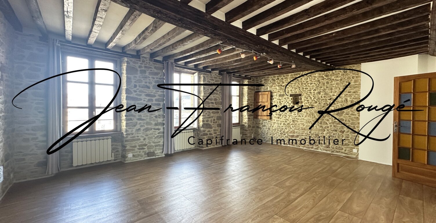 Face à l'église Saint-Pierre, appartement T3 de 72 m², dans une petite copropriété !!! — photo 1