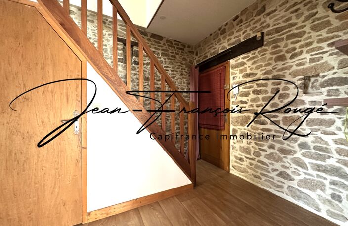 Face à l'église Saint-Pierre, appartement T3 de 72 m², dans une petite copropriété !!! — photo 5