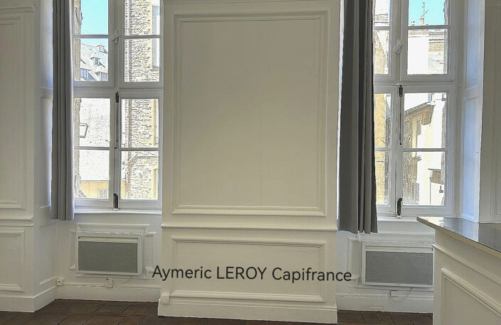 BEAU STUDIO DE 27M2 EN PLEIN CENTRE VILLE DE RENNES — photo 4