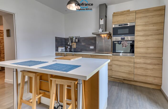Dpt Lot et Garonne (47), à vendre FUMEL maison de ville P6 de 130 m² - Parcelle de 135m² — photo 4