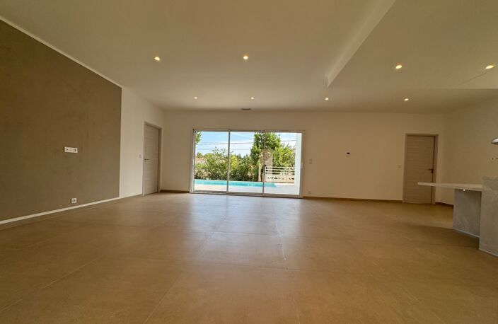 Maison à vendre 5 pièces ALES (30) — photo 4