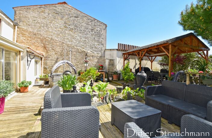 Maison à vendre 7 pièces proche de AIGREFEUILLE D'AUNIS (17) — photo 2