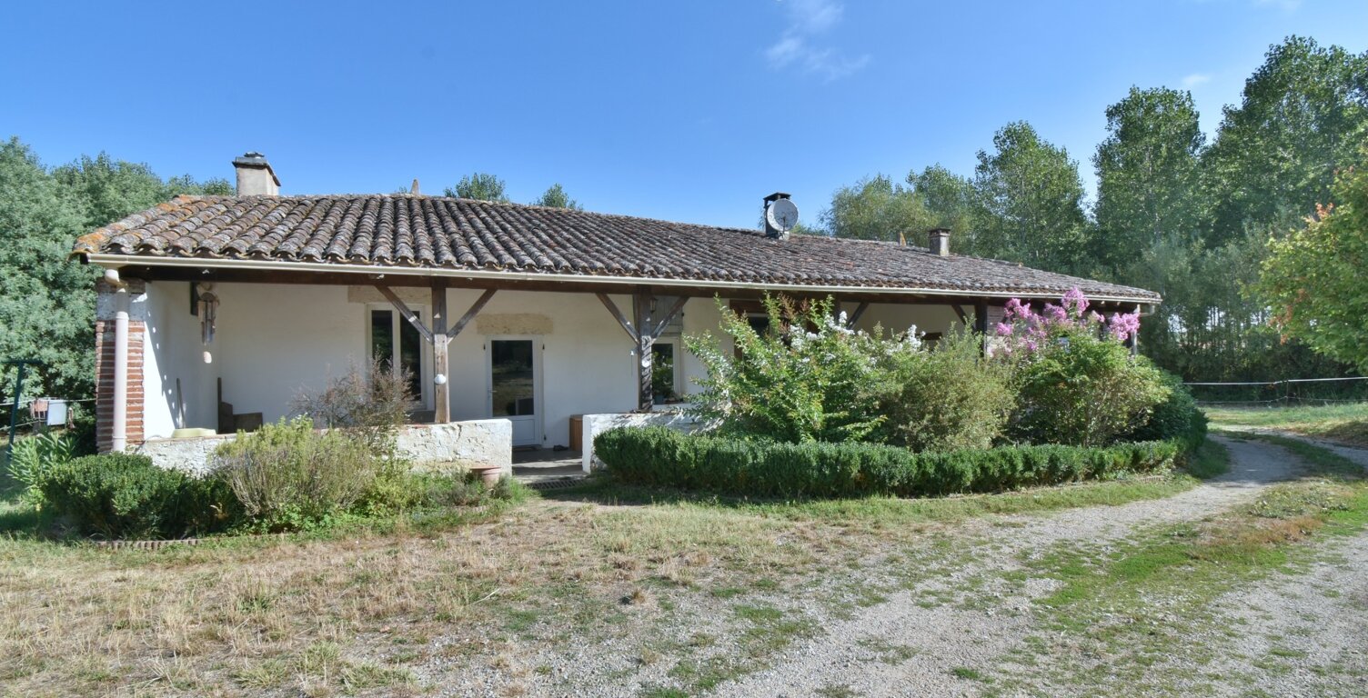 Propriete à vendre 4 pièces CASTELMORON SUR LOT (47) — photo 1