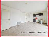 Dpt Indre et Loire (37), à vendre CHAMBRAY LES TOURS Appartement T2 de 41.72m² et 2 places de parking — photo 2